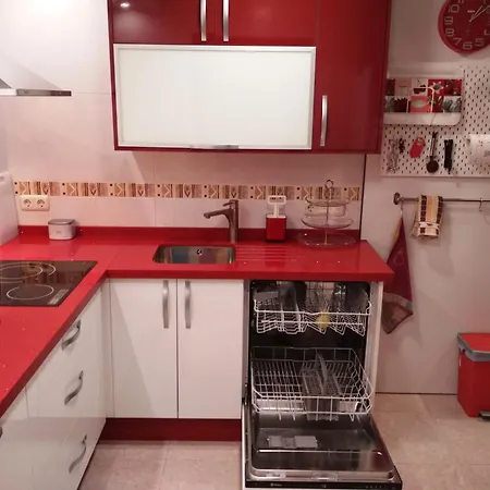 Apart. Con Encanto En